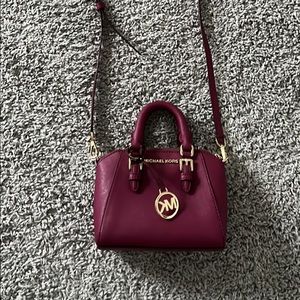Brandnew Michael kors crossbody!